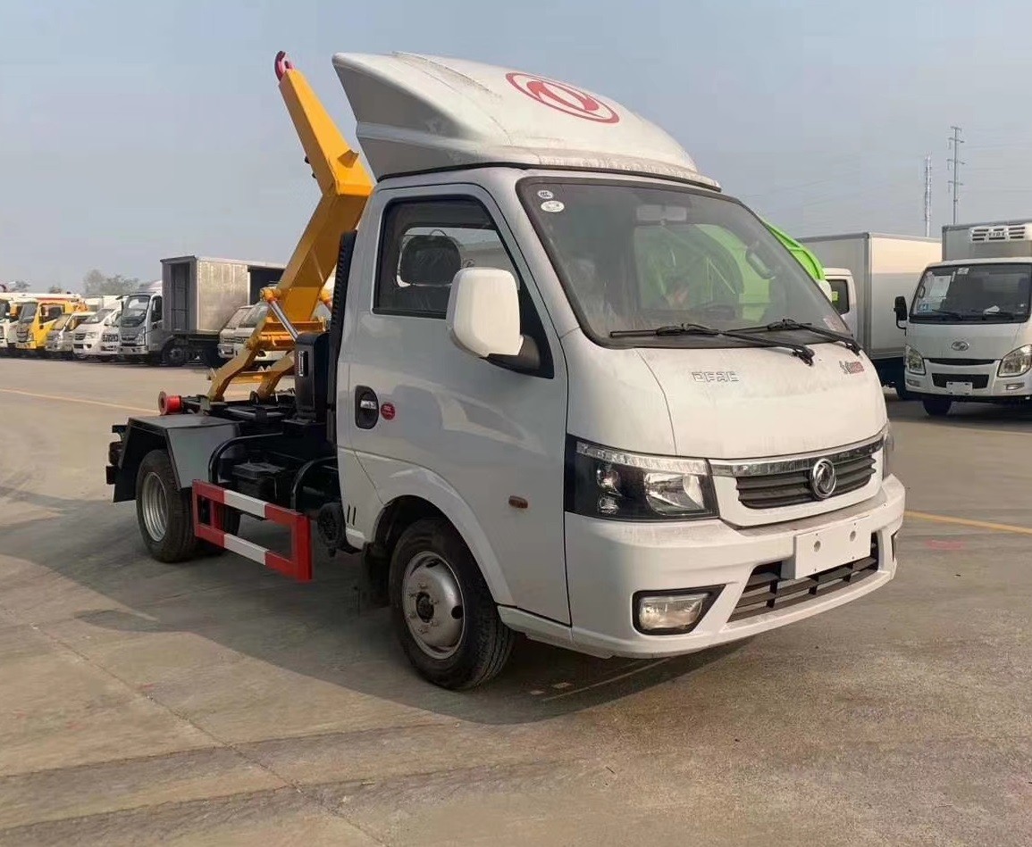 國六東風(fēng)途逸3-4方車廂可卸式垃圾車
