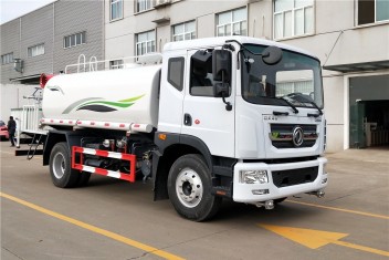 國(guó)六東風(fēng)10-12方綠化噴灑車